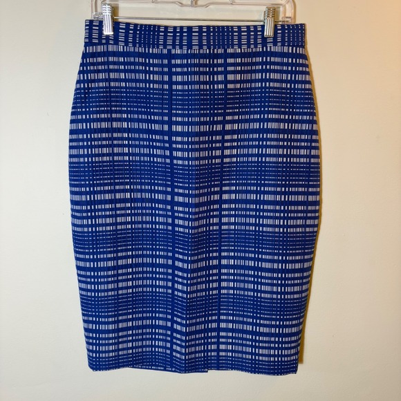 Banana Republic Pencil Skirt Size 10 Blue White Geometric Print Career - Picture 1 of 7